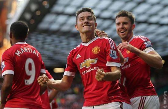 尤其是在 尤其是在