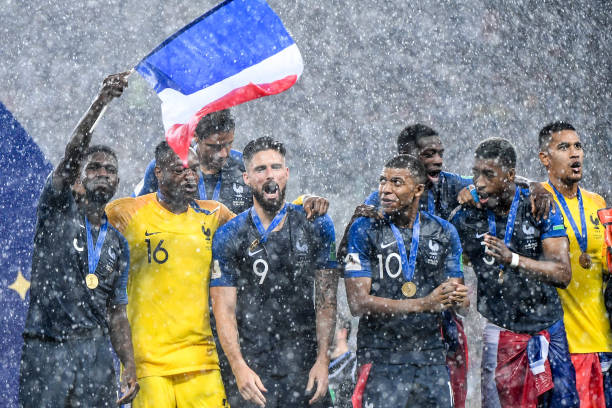 思和伯卡特 思和伯卡特