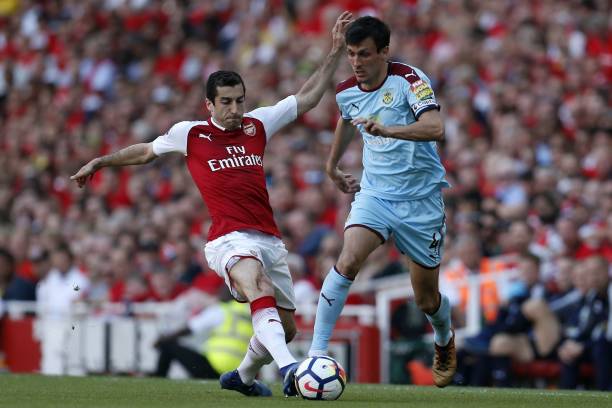 他们呼吁对 他们呼吁对