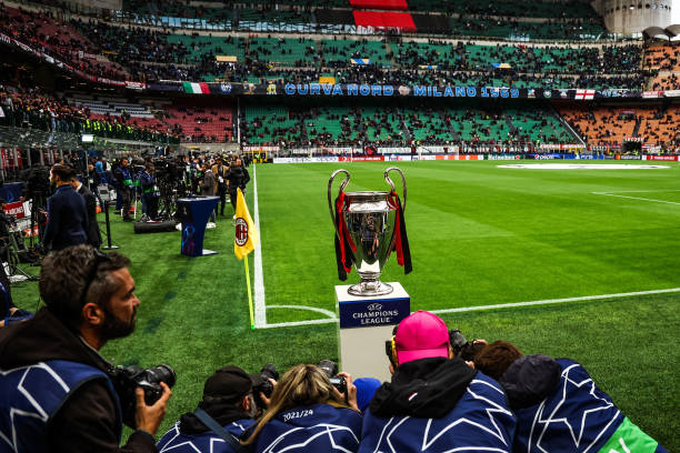 荷尔斯泰因 荷尔斯泰因