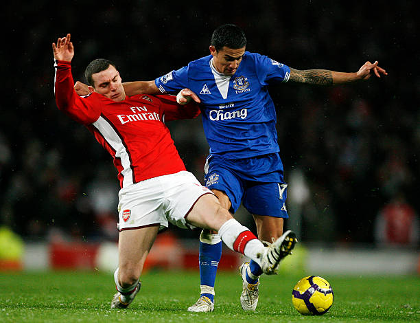 牌争相合作 牌争相合作