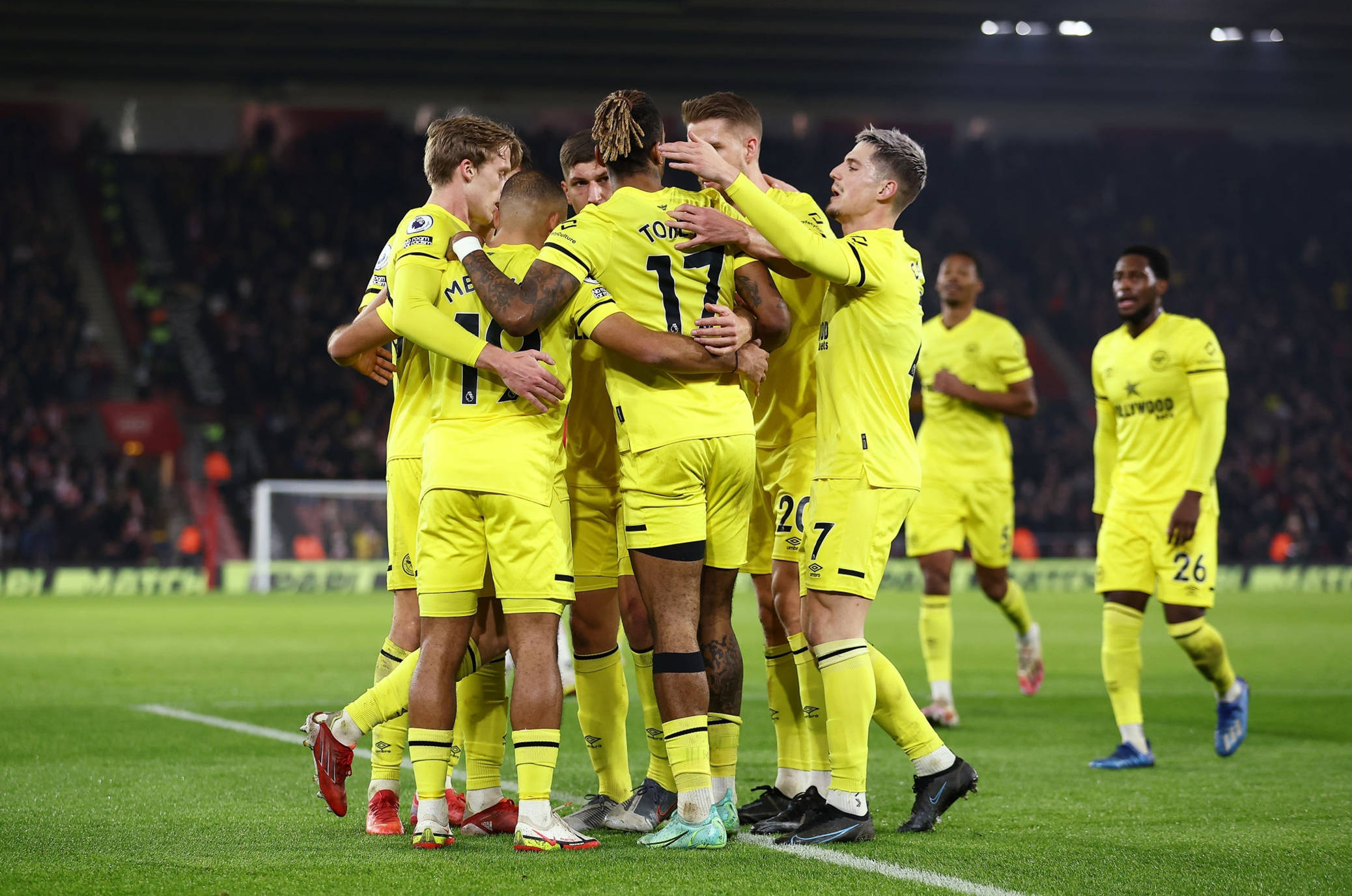 锋都为国足 锋都为国足