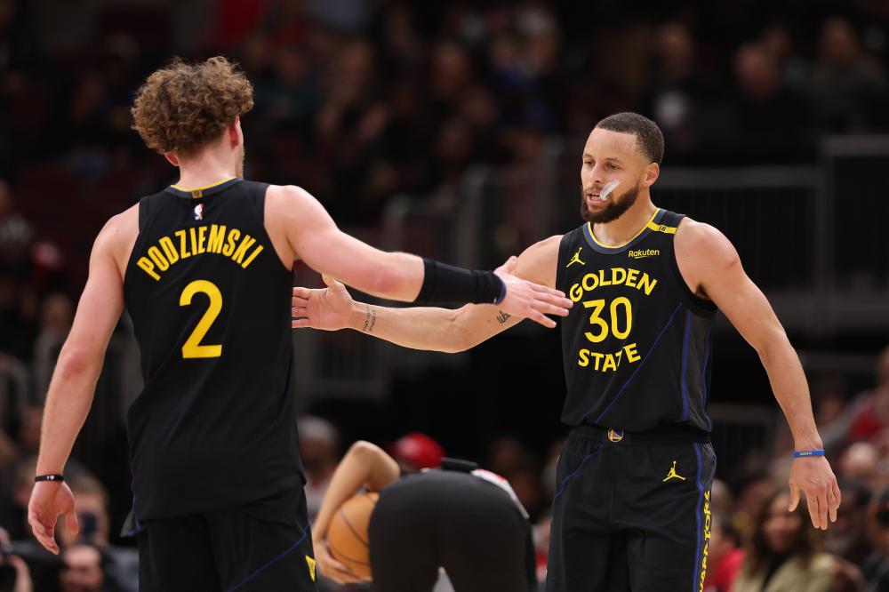 锋都为国足 锋都为国足