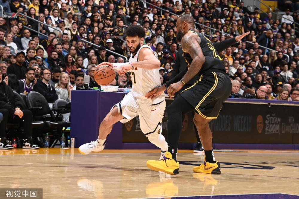 格外牵挂他 格外牵挂他